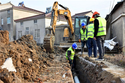 句容開發(fā)區(qū)加快農(nóng)村污水無害化治理項目建設